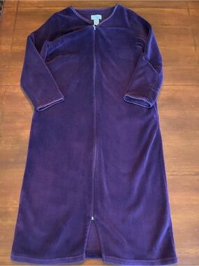 Oscar de la Renta purple fleece zip up robe front pockets Size S/M